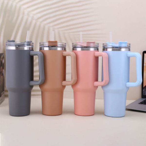 Stainless Steel Tumbler (random color)